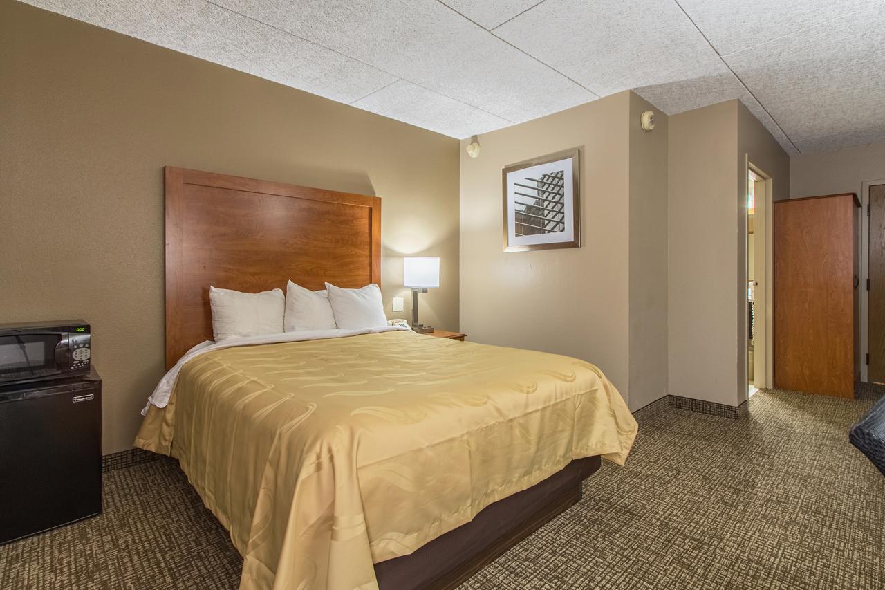 Greenridge Hotel Wickliffe Екстериор снимка