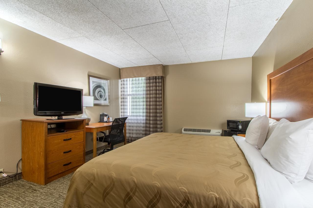 Greenridge Hotel Wickliffe Екстериор снимка