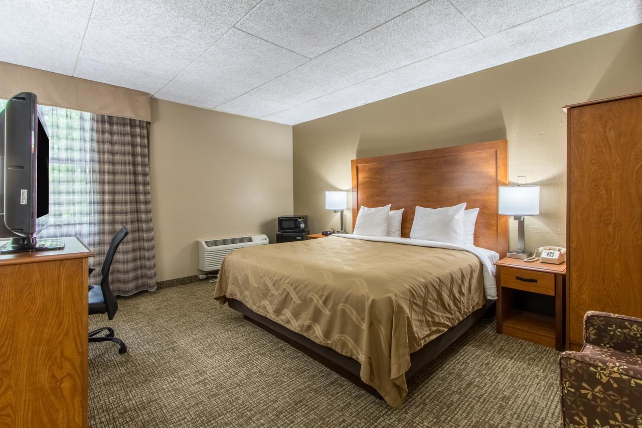 Greenridge Hotel Wickliffe Екстериор снимка
