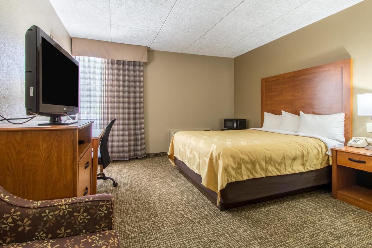 Greenridge Hotel Wickliffe Екстериор снимка